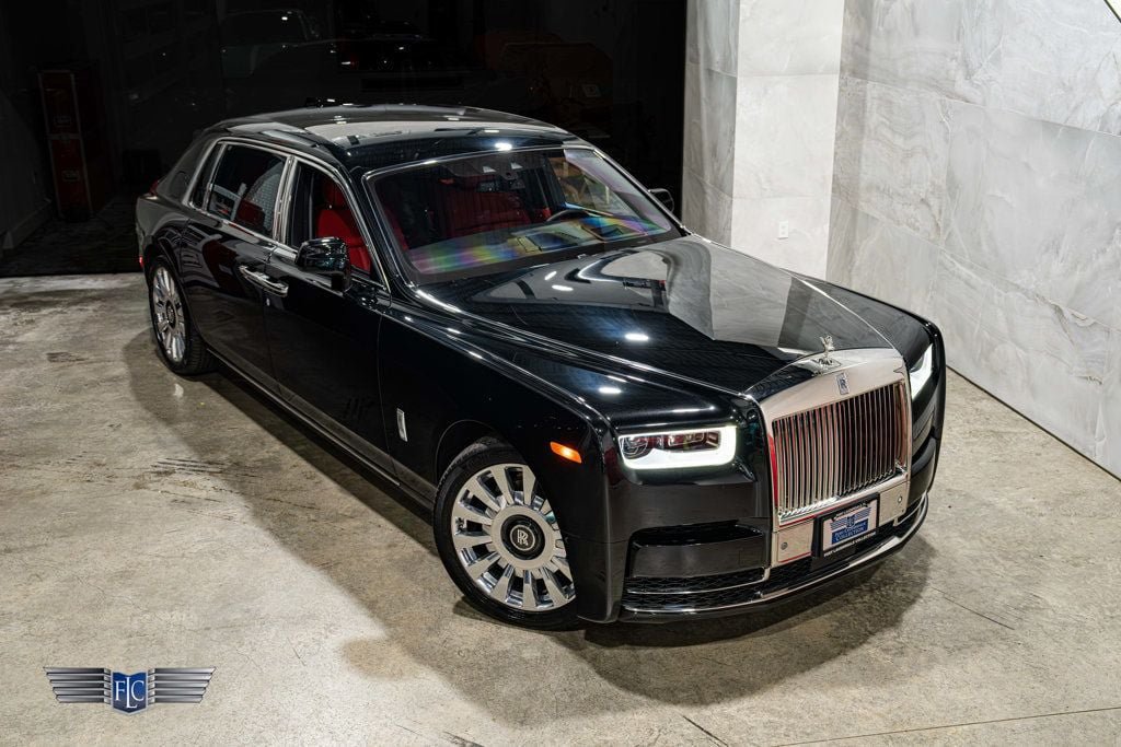 Used 2020 Rolls-Royce Phantom Extended Wheelbase RWD image 5