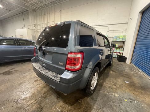 Used 2012 Ford Escape XLT image 3