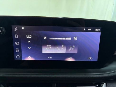 Used 2024 Buick Envista Preferred w/ Convenience I Package FWD image 49