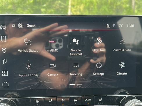 New 2026 GMC Canyon Elevation w/ Convenience Package image 14