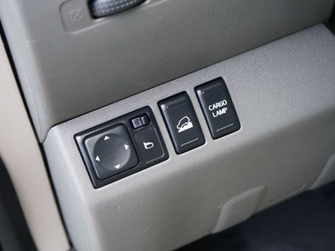 Used 2019 Nissan Frontier SV image 19