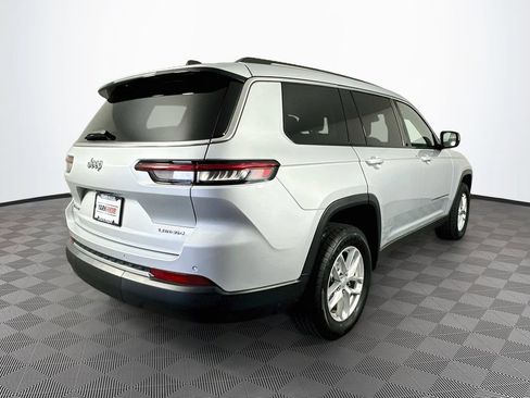 Used 2023 Jeep Grand Cherokee L Laredo AWD/4WD image 10