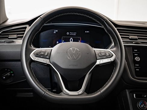 Used 2024 Volkswagen Tiguan S image 37