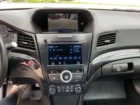 Used 2021 Acura ILX image 22