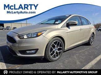 Used 2017 Ford Focus SEL video 1