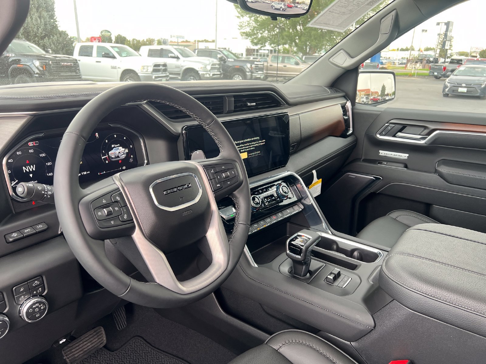 Used 2026 GMC Sierra 1500 Denali w/ Denali Reserve Package AWD/4WD image 19