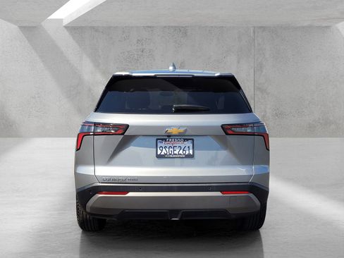 Used 2025 Chevrolet Equinox LT image 5