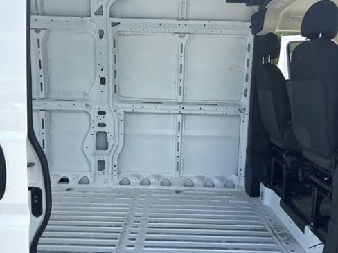 Used 2023 RAM ProMaster 3500 FWD image 11