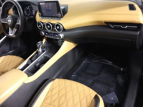 Used 2020 Nissan Sentra SV w/ SV Premium Package image 38