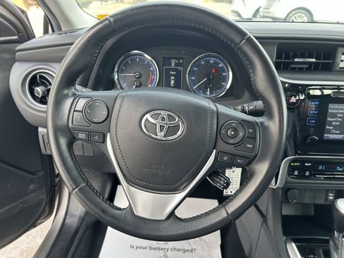 Used 2019 Toyota Corolla SE image 25