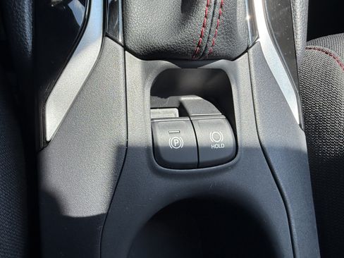 Used 2025 Toyota Corolla Cross AWD Hybrid image 17