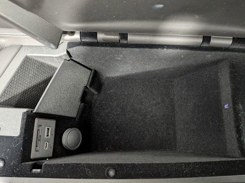 Used 2023 Cadillac CT5 Luxury w/ Sun And Sound Package image 22