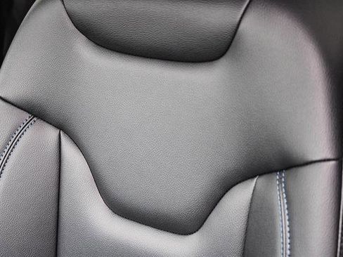 New 2026 Jeep Compass Limited image 24