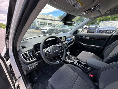 New 2026 Kia Seltos S AWD/4WD image 20
