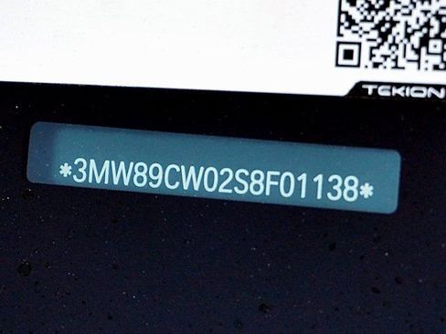 Used 2025 BMW 330i xDrive Sedan w/ Convenience Package image 38