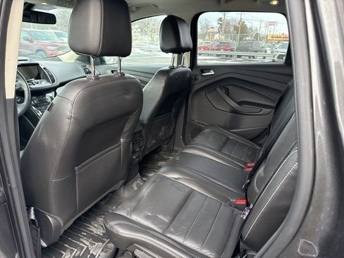 Used 2015 Ford Escape Titanium image 17