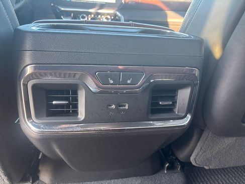 Used 2023 GMC Sierra 1500 Denali Ultimate image 31