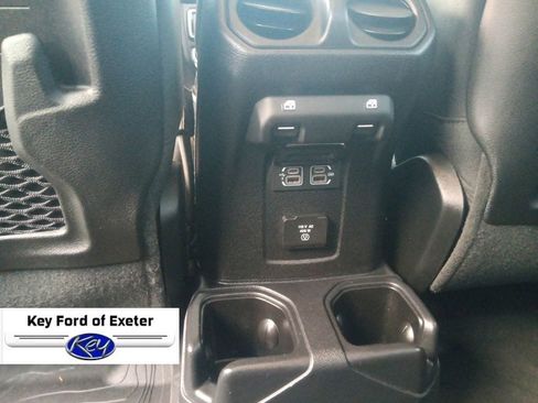 Used 2020 Jeep Gladiator Rubicon w/ Safety Group image 24