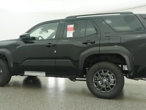 New 2026 Toyota 4Runner SR5 image 14