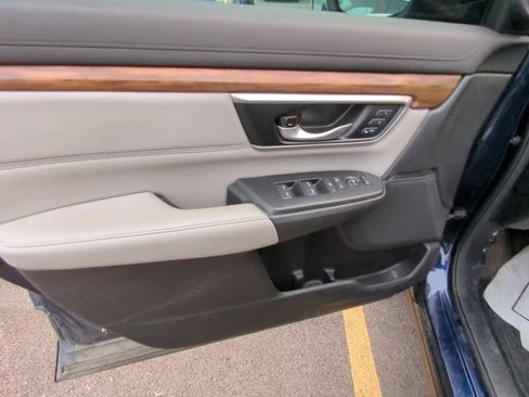 Used 2021 Honda CR-V Touring image 8