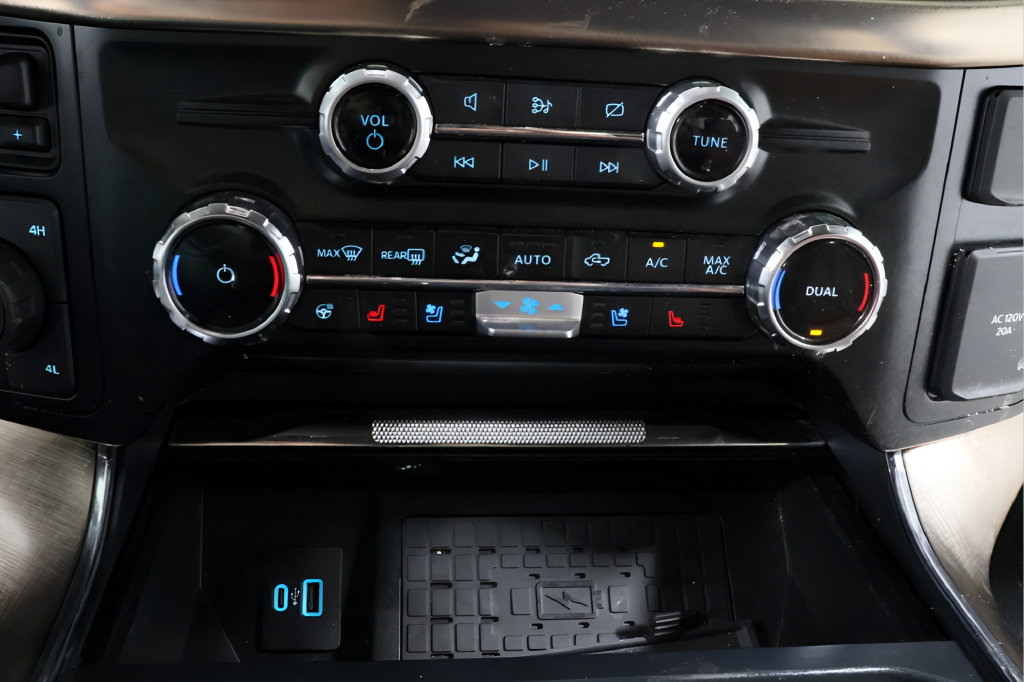 Used 2024 Ford F150 King Ranch AWD/4WD image 23