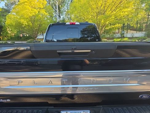 Used 2020 Ford F250 Platinum image 7