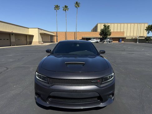 Used 2022 Dodge Charger R/T RWD image 2