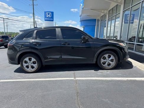 Used 2023 Honda HR-V LX image 5