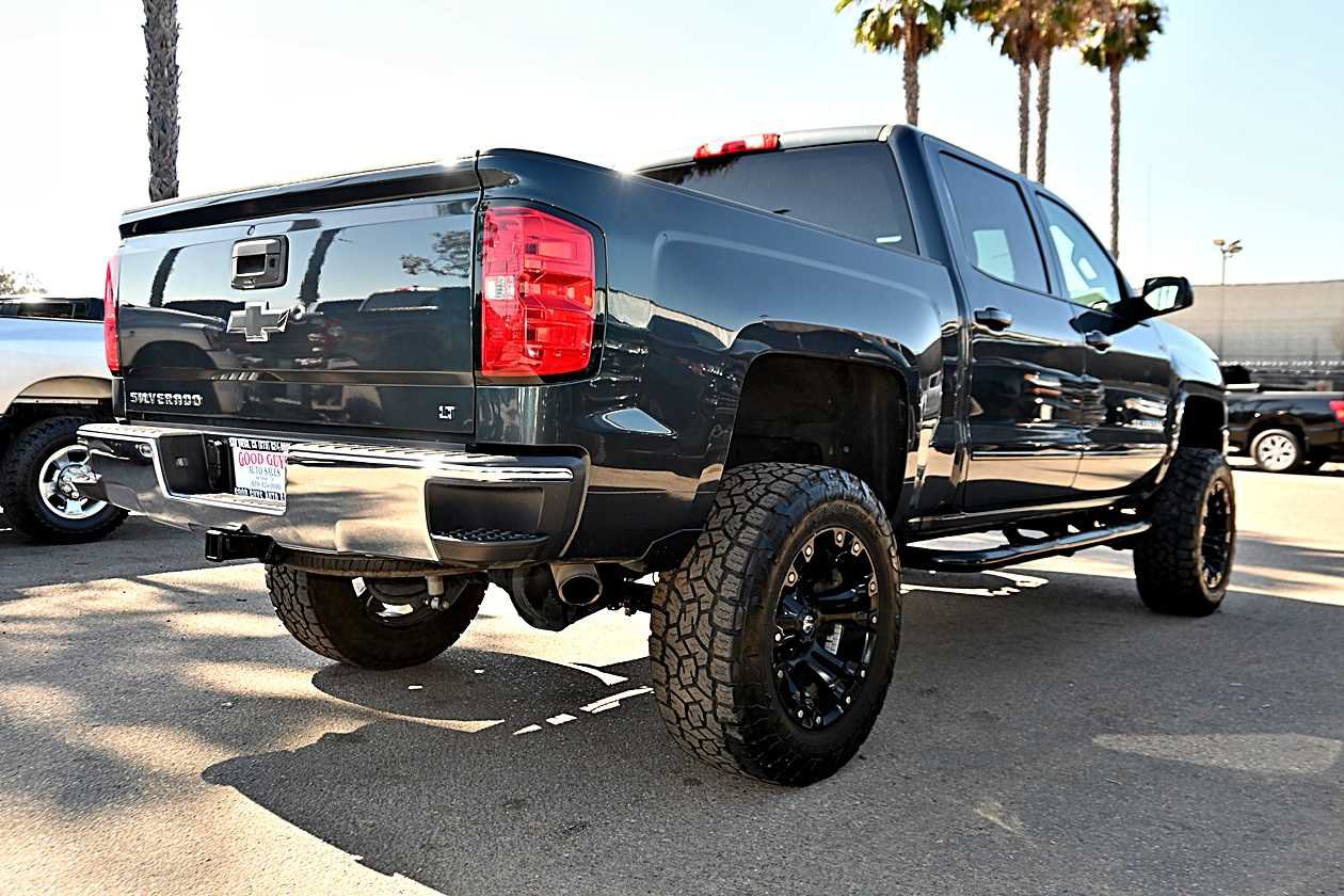 Used 2018 Chevrolet Silverado 1500 LT w/ All Star Edition RWD image 7