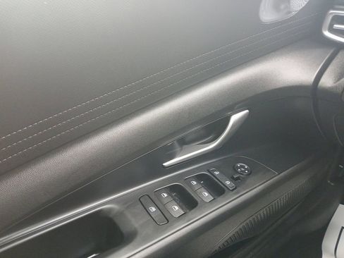 Used 2022 Hyundai Elantra Blue w/ Cargo Package image 21