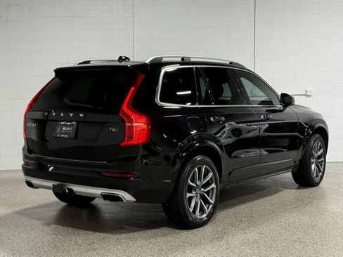 Used 2017 Volvo XC90 T6 Momentum w/ Vision Package AWD/4WD image 8