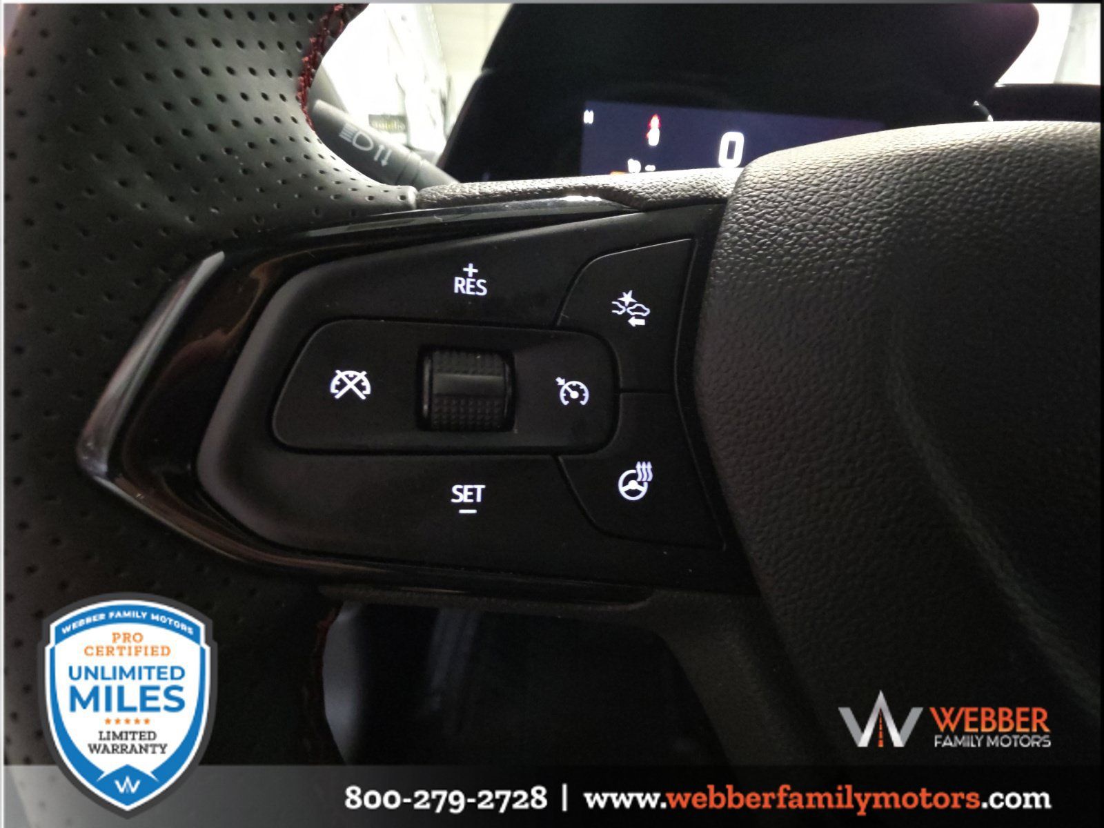Used 2025 Chevrolet Trax RS w/ Driver Confidence Package FWD image 18