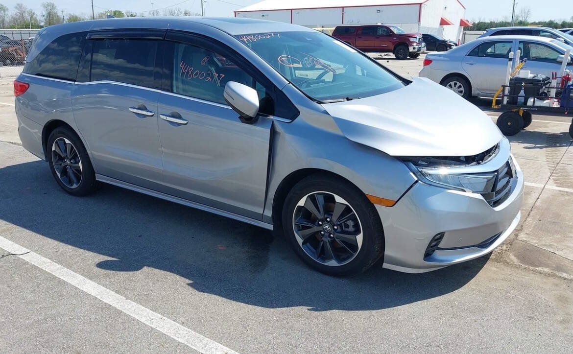 Used 2023 Honda Odyssey Elite image 65