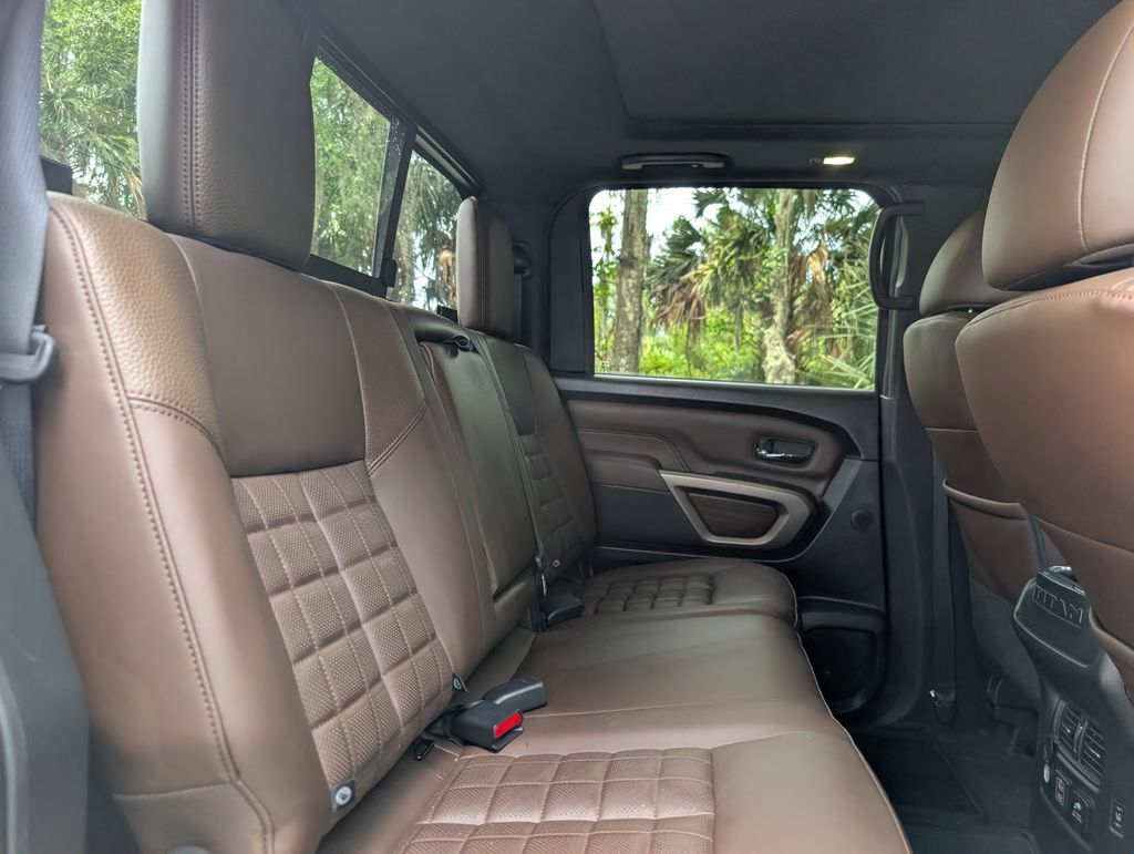 Used 2022 Nissan Titan Platinum Reserve w/ Moonroof Package AWD/4WD image 19
