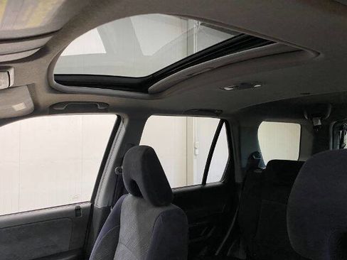 Used 2006 Honda CR-V EX image 12