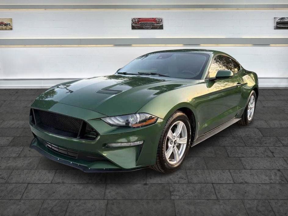 Used 2022 Ford Mustang Coupe RWD image 3
