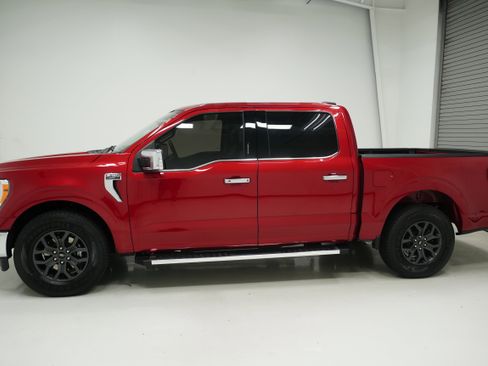 Used 2023 Ford F150 Lariat w/ Bed Utility Package image 6
