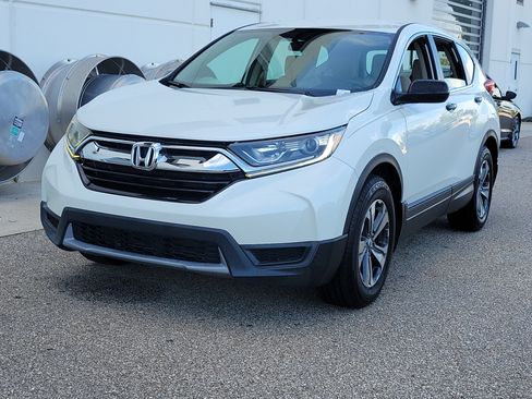 Used 2018 Honda CR-V LX image 3