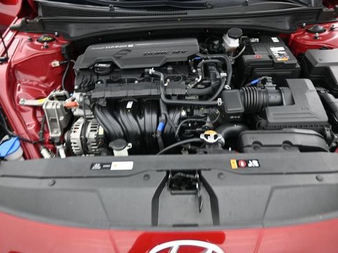 Used 2023 Hyundai Elantra SEL w/ Convenience Package FWD image 17