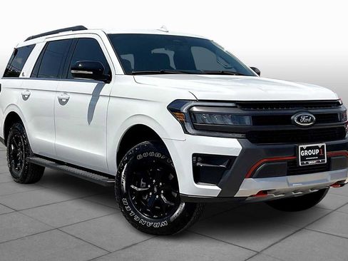 Certified 2024 Ford Expedition Timberline image 3