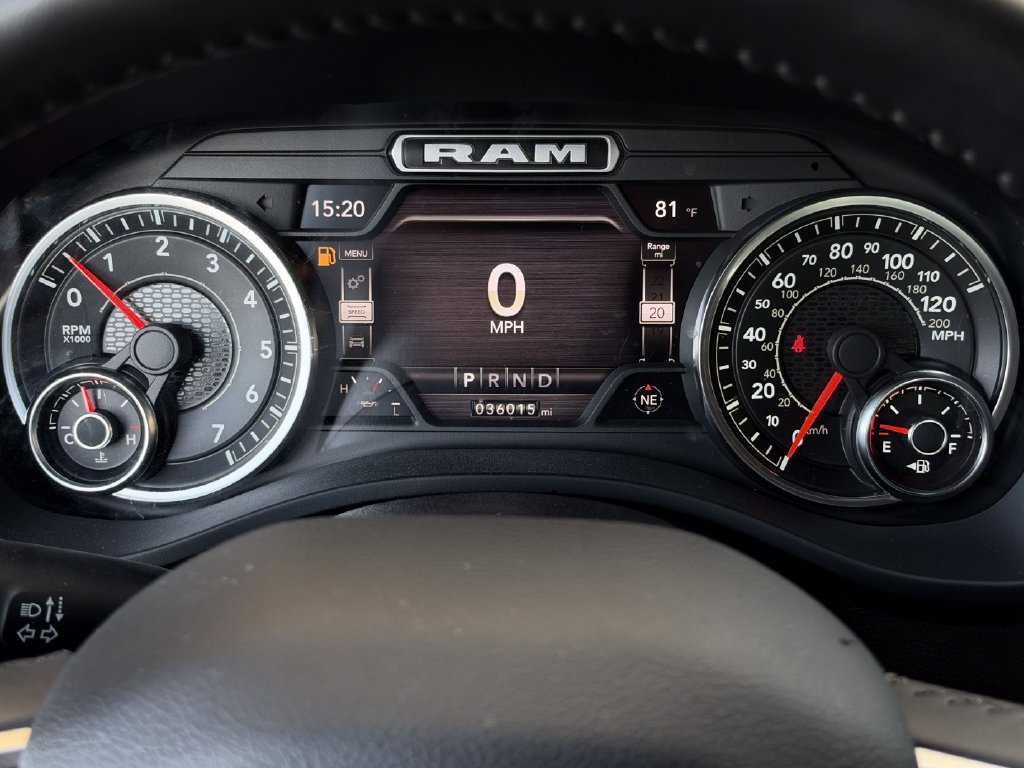 Used 2022 RAM 1500 Laramie AWD/4WD image 21