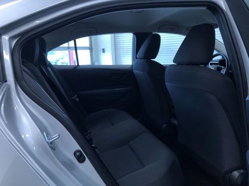 Certified 2025 Toyota Corolla LE image 21