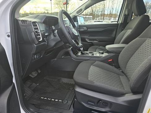 Used 2025 Ford Ranger XLT w/ Equipment Group 301A High AWD/4WD image 15