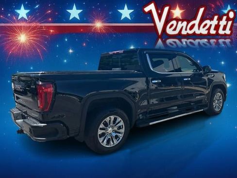 Used 2022 GMC Sierra 1500 Denali AWD/4WD image 5