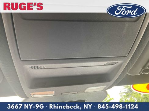 Certified 2025 Ford Escape ST-Line Select AWD/4WD image 26