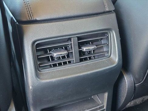 Used 2024 Ford Edge SEL w/ Convenience Package image 14