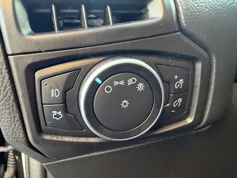 Used 2015 Ford Focus ST image 45