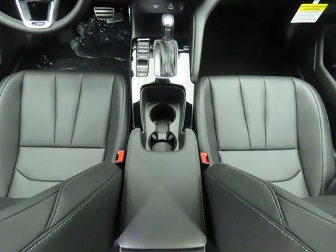 Used 2025 Acura Integra A-Spec image 18