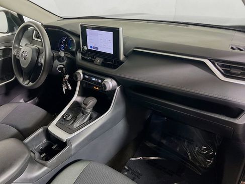 Certified 2025 Toyota RAV4 LE AWD/4WD image 26
