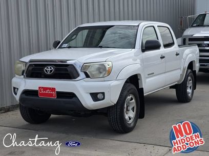 Used 2015 Toyota Tacoma PreRunner w/ SR5 Package